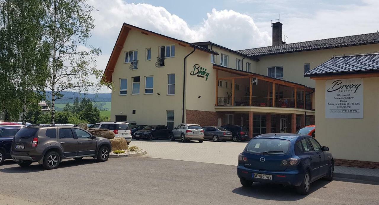 Agrohotel Tri Brezy Hrustin Zewnętrze zdjęcie